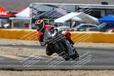 media/Apr-09-2022-SoCal Trackdays (Sat) [[c9e19a26ab]]/Turn 2 (1140am)/